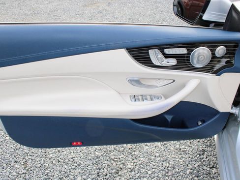 Used 2018 Mercedes-Benz E 400 4MATIC Cabriolet image 29