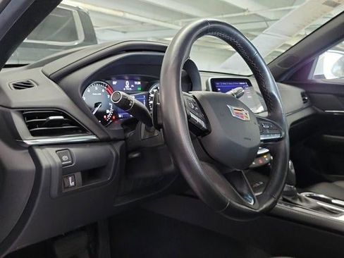 Certified 2023 Cadillac CT4 Luxury image 9