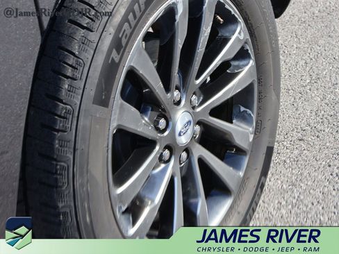 Used 2021 Ford Expedition Max Limited AWD/4WD image 40