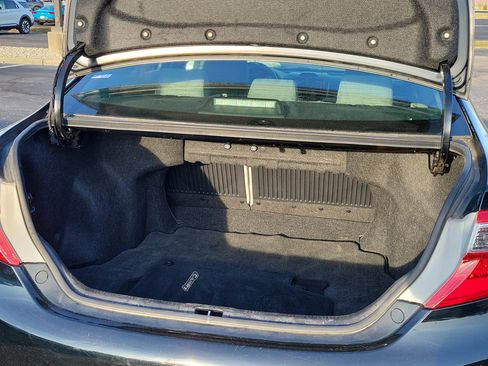 Used 2013 Toyota Camry LE image 7