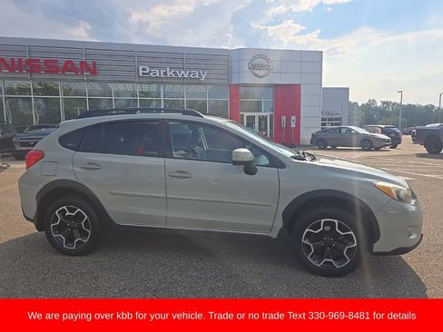 Used 2013 Subaru Crosstrek 2.0i Premium AWD/4WD image 9