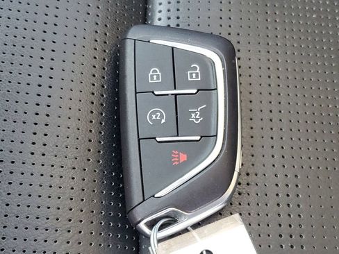 Used 2024 Cadillac XT4 Sport image 36