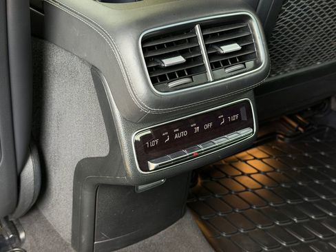 Used 2024 Mercedes-Benz GLS 63 AMG 4MATIC image 43
