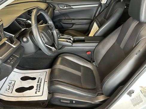 Used 2020 Honda Civic Touring image 19