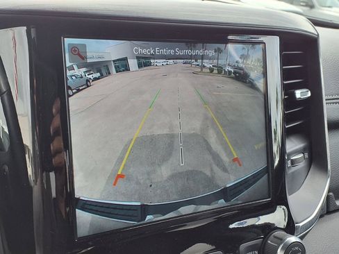 Used 2024 RAM 1500 Laramie AWD/4WD image 21