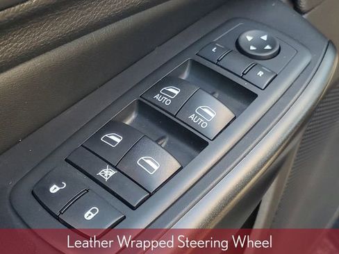 Used 2020 Jeep Cherokee Trailhawk w/ Cold Weather Group image 13