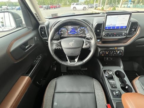 Used 2023 Ford Bronco Sport Outer Banks w/ Tech Package AWD/4WD image 21