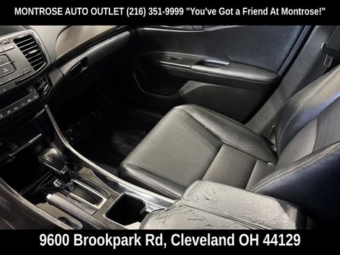 Used 2016 Honda Accord Sport image 16