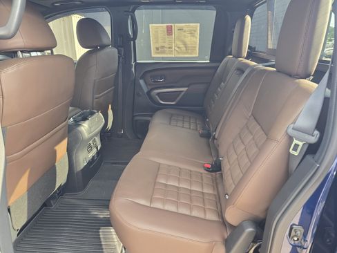 Certified 2023 Nissan Titan Platinum Reserve w/ Moonroof Package AWD/4WD image 14