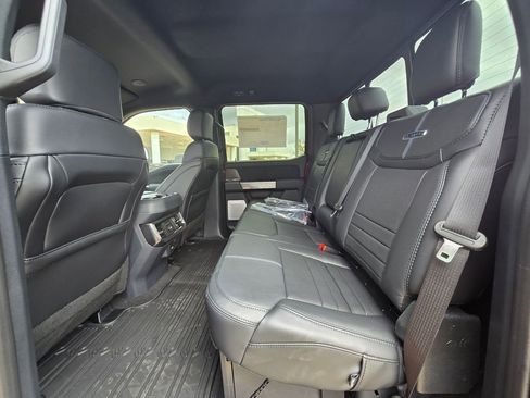 New 2026 Ford F250 Platinum image 21