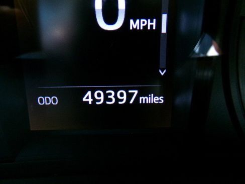 Used 2021 Toyota 4Runner SR5 Premium w/ Moonroof Package image 19