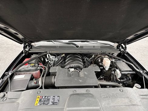 Certified 2019 GMC Yukon Denali w/ Denali Ultimate Package AWD/4WD image 47