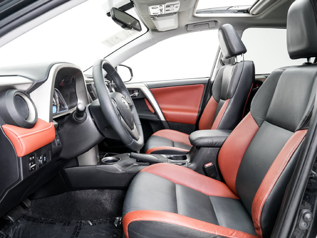 Used 2015 Toyota RAV4 Limited FWD image 6
