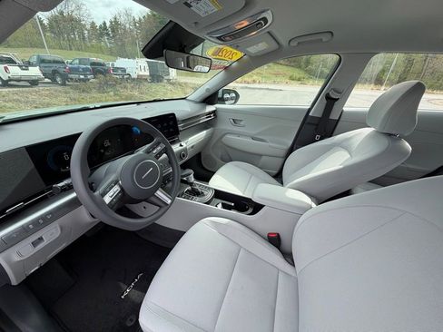 Used 2026 Hyundai Kona SE AWD/4WD image 6