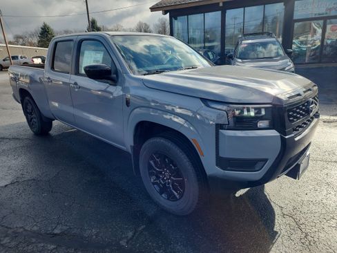 New 2026 Nissan Frontier SV image 2