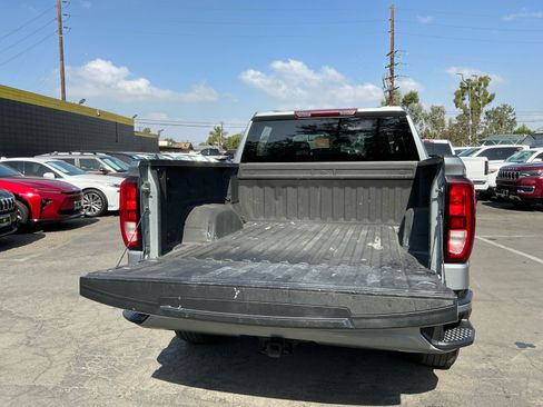 Used 2023 GMC Sierra 1500 Pro w/ Graphite Edition AWD/4WD image 26