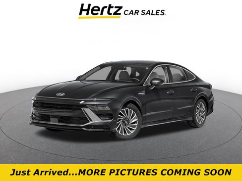 Used 2025 Hyundai Sonata SEL FWD image 1