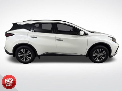 Used 2019 Nissan Murano SV w/ Premium Package image 2