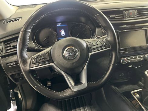 Used 2018 Nissan Rogue SL w/ Premium Package AWD/4WD image 12