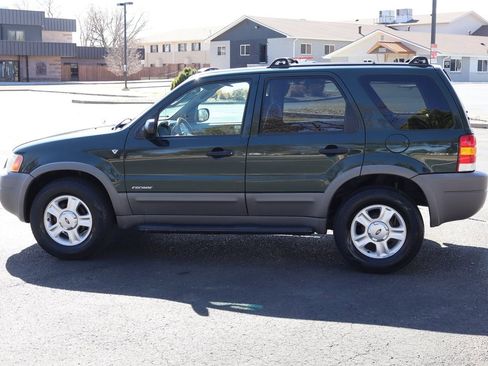 Used 2001 Ford Escape XLT image 9
