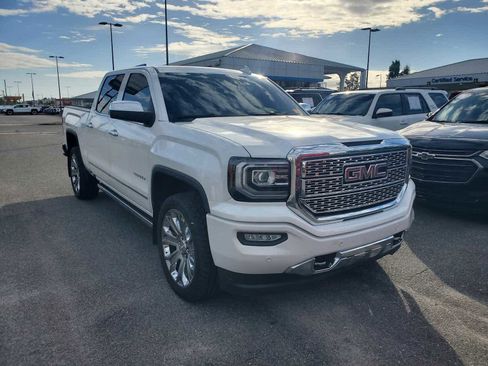 Used 2017 GMC Sierra 1500 Denali w/ Denali Ultimate Package image 1