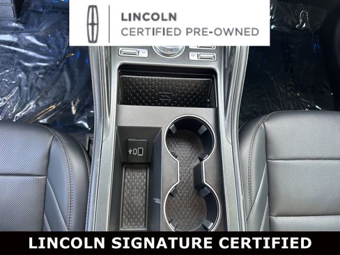 Certified 2024 Lincoln Nautilus Premier w/ Jet Appearance Package AWD/4WD image 16