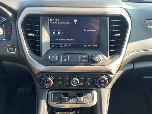 Used 2020 GMC Acadia Denali w/ LPO, Floor Liner Package FWD image 10
