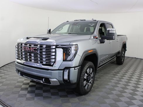 New 2026 GMC Sierra 2500 Denali w/ Denali Reserve Package AWD/4WD image 27