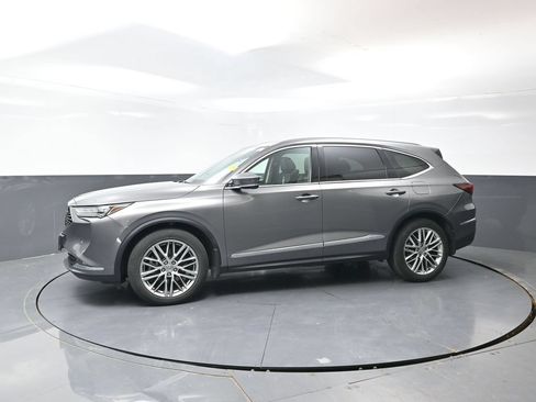 Used 2024 Acura MDX SH-AWD w/ Advance Package image 10