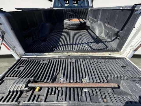 Used 2014 Ford F150 XL w/ Equipment Group 101A Mid image 8