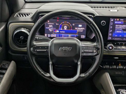 Used 2023 Chevrolet Colorado ZR2 w/ ZR2 Convenience Package III image 24