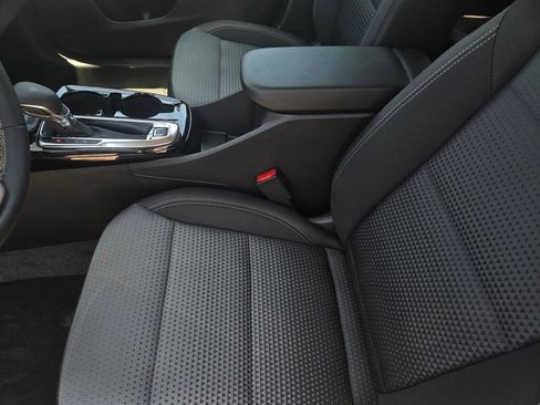 New 2026 Chevrolet Trax LT w/ LT Convenience Package FWD image 11