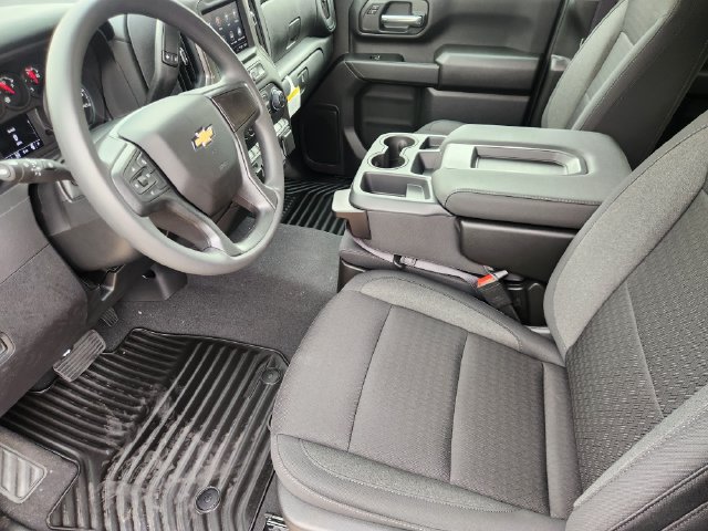 New 2026 Chevrolet Silverado 2500 Custom w/ Custom Value Package AWD/4WD image 4