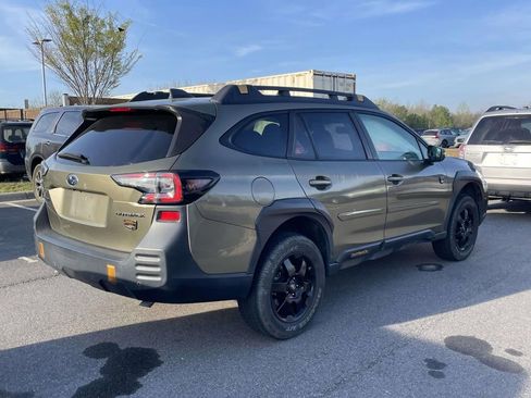 Used 2022 Subaru Outback Wilderness image 4