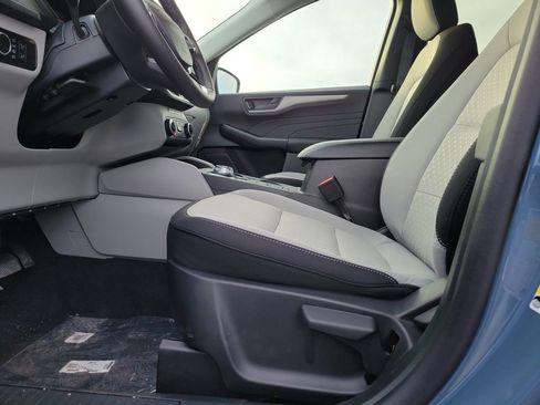 New 2026 Ford Escape Active w/ Cold Weather Package image 17
