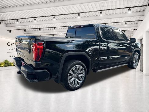 Used 2025 GMC Sierra 1500 Denali AWD/4WD image 9