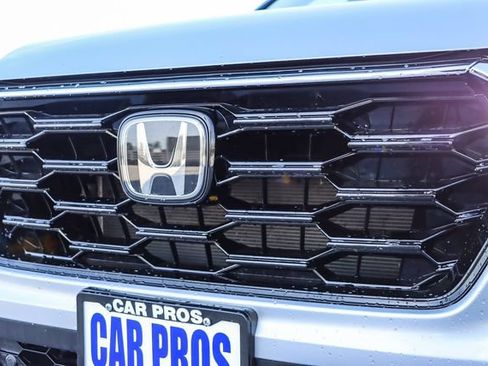 Used 2025 Honda CR-V EX-L image 13