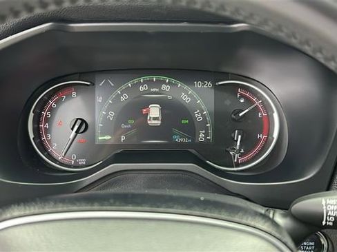 Used 2021 Toyota RAV4 Limited image 15