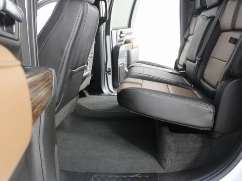 Used 2022 Chevrolet Silverado 2500 High Country w/ Z71 Off-Road Package image 21