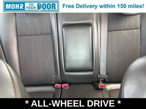 Used 2021 Chevrolet Trax LT AWD/4WD image 34