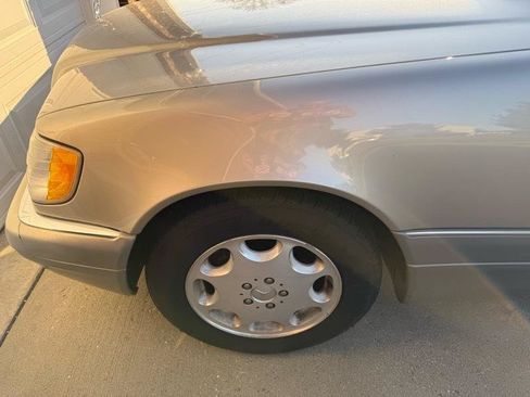 Used 1995 Mercedes-Benz S 320 image 33