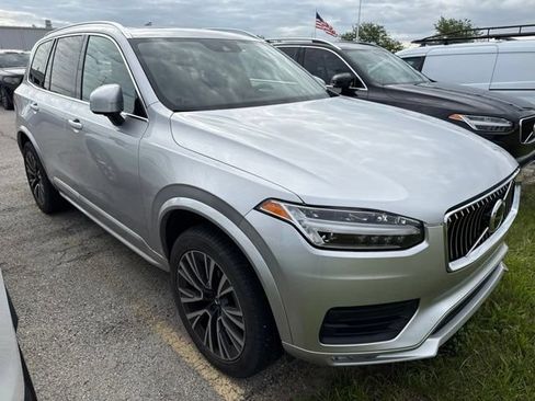 Used 2020 Volvo XC90 T5 Momentum AWD/4WD image 6
