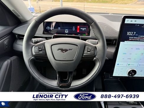 Used 2025 Ford Mustang Mach-E Premium image 16