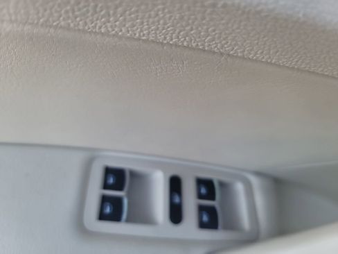 Used 2017 Volkswagen Passat 1.8T SE image 12