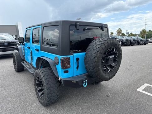 Used 2018 Jeep Wrangler Unlimited Sport S AWD/4WD image 3