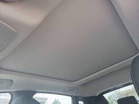 New 2026 Nissan Kicks SV AWD/4WD image 31
