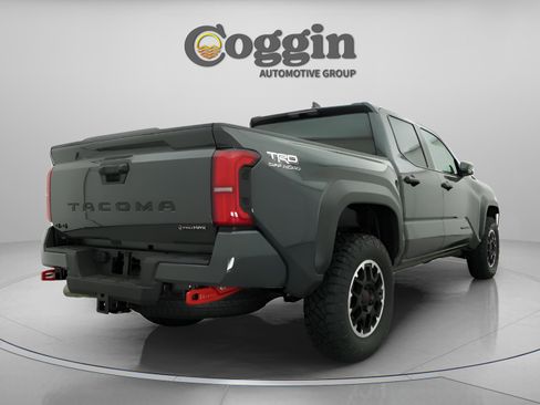 New 2026 Toyota Tacoma TRD Off-Road AWD/4WD image 18
