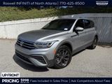 Used 2023 Volkswagen Tiguan SE image 1