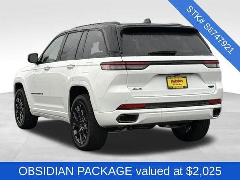 New 2025 Jeep Grand Cherokee Summit image 4