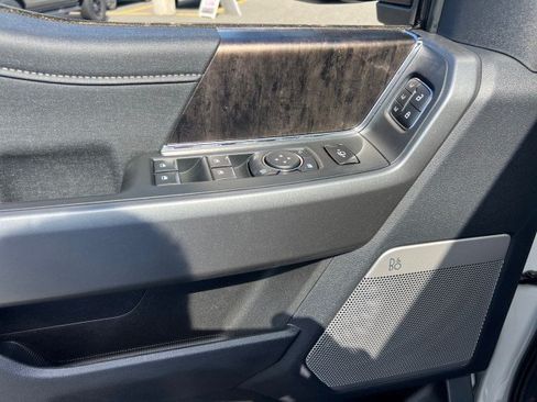 New 2026 Ford F350 Lariat w/ Lariat Premium Package AWD/4WD image 10